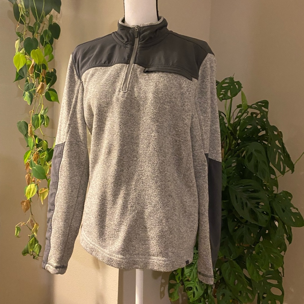 Men’s Eddie Bauer quarter zip